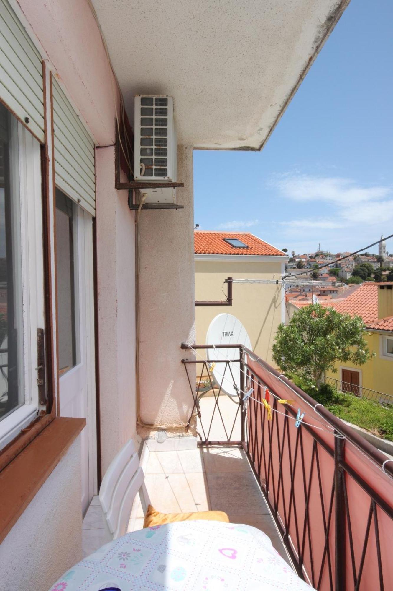 Apartments And Rooms With Parking Space Mali Lošinj Εξωτερικό φωτογραφία