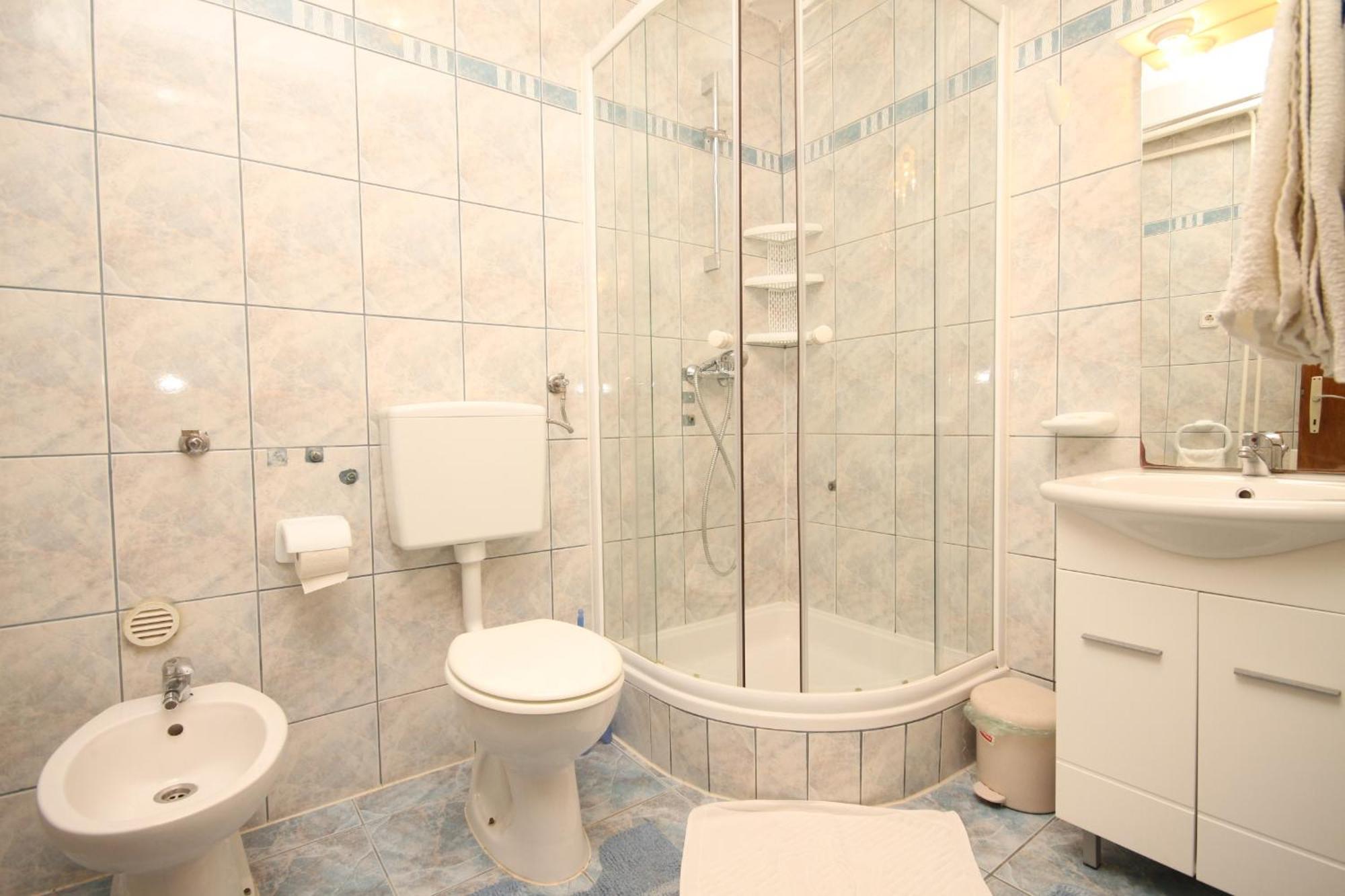 Apartments And Rooms With Parking Space Mali Lošinj Εξωτερικό φωτογραφία