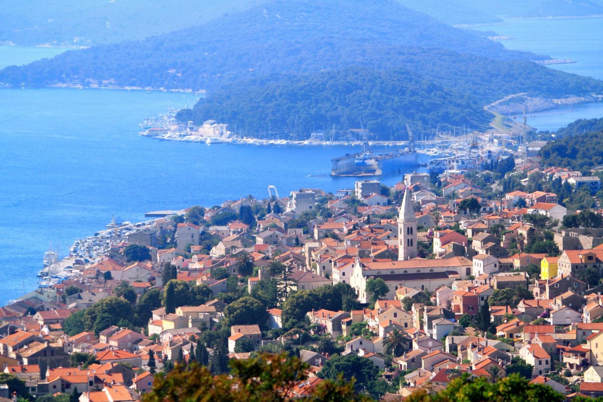 Apartments And Rooms With Parking Space Mali Lošinj Εξωτερικό φωτογραφία