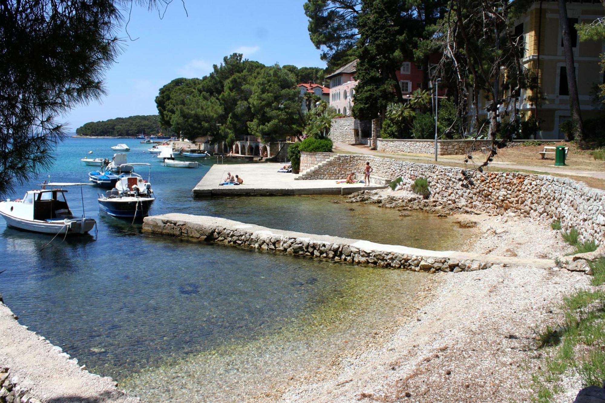 Apartments And Rooms With Parking Space Mali Lošinj Εξωτερικό φωτογραφία
