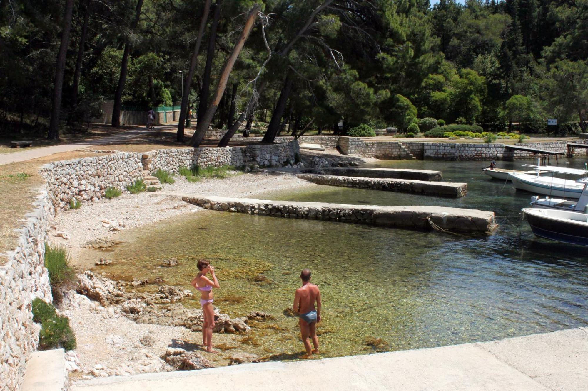 Apartments And Rooms With Parking Space Mali Lošinj Εξωτερικό φωτογραφία