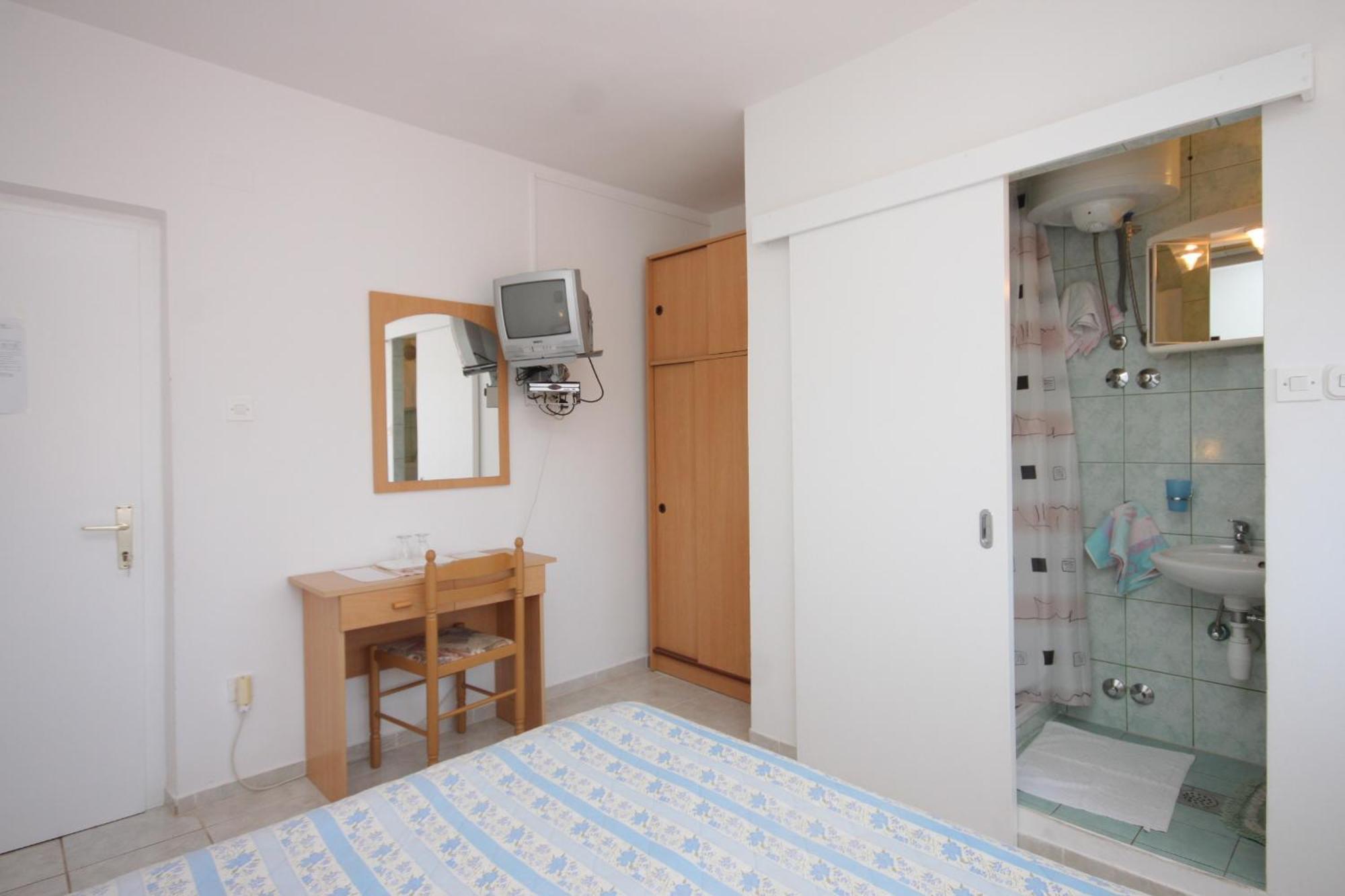 Apartments And Rooms With Parking Space Mali Lošinj Δωμάτιο φωτογραφία